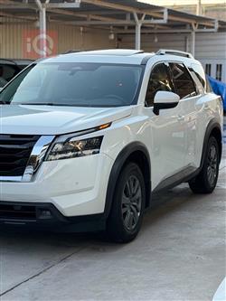 نيسان باثفايندر